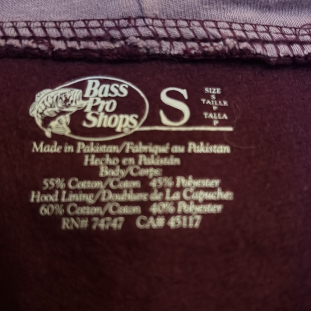 Bass Pr Shops hoodie - Picture 5 of 5